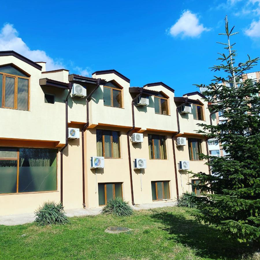 Interrum Hotel Razgrad Luaran gambar