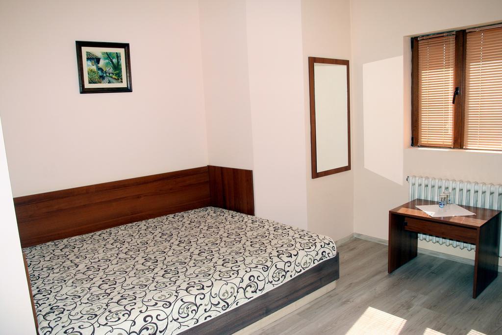 Interrum Hotel Razgrad Bilik gambar