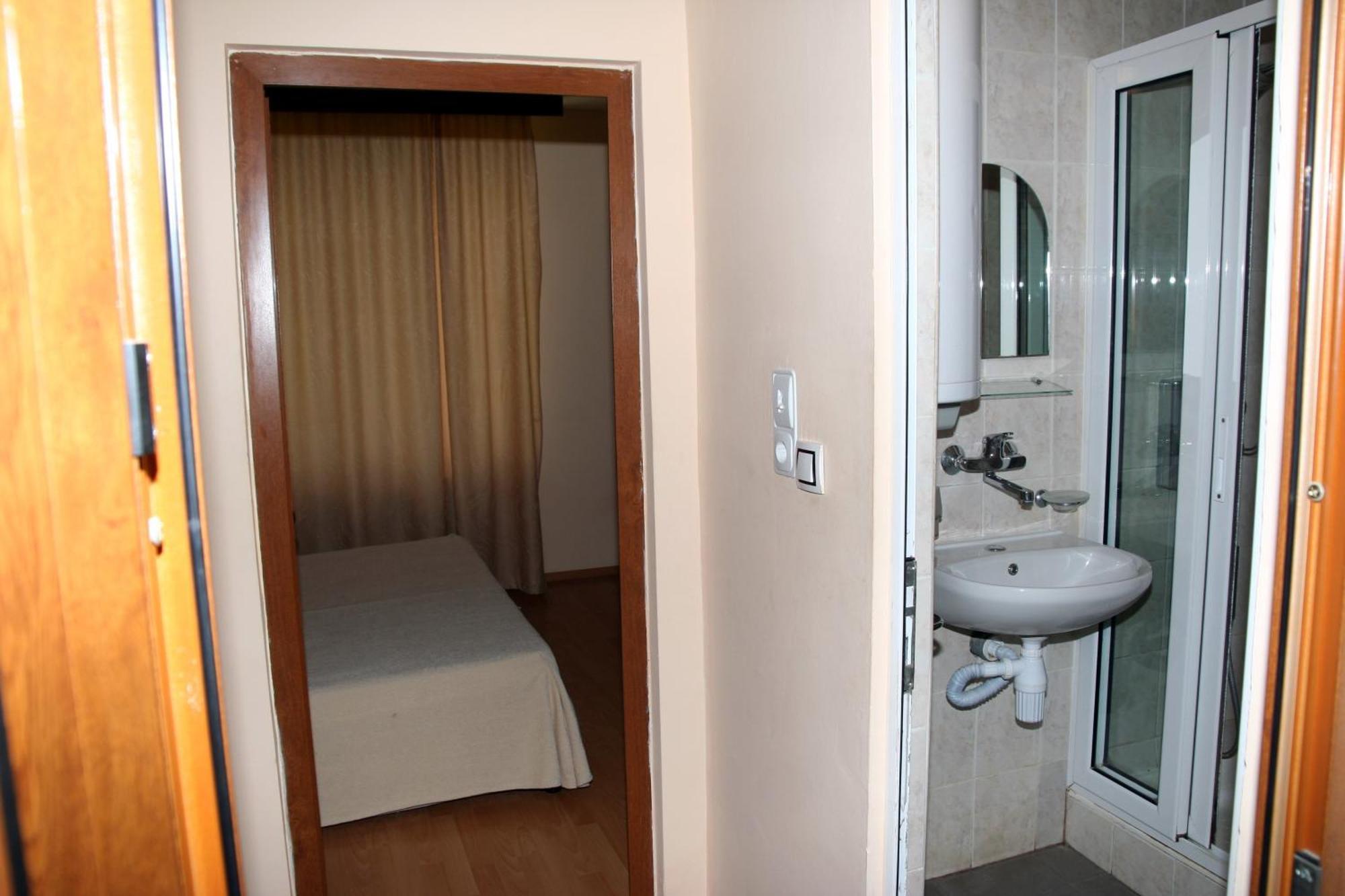 Interrum Hotel Razgrad Bilik gambar