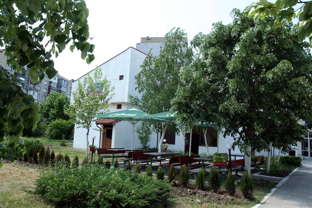 Interrum Hotel Razgrad Luaran gambar