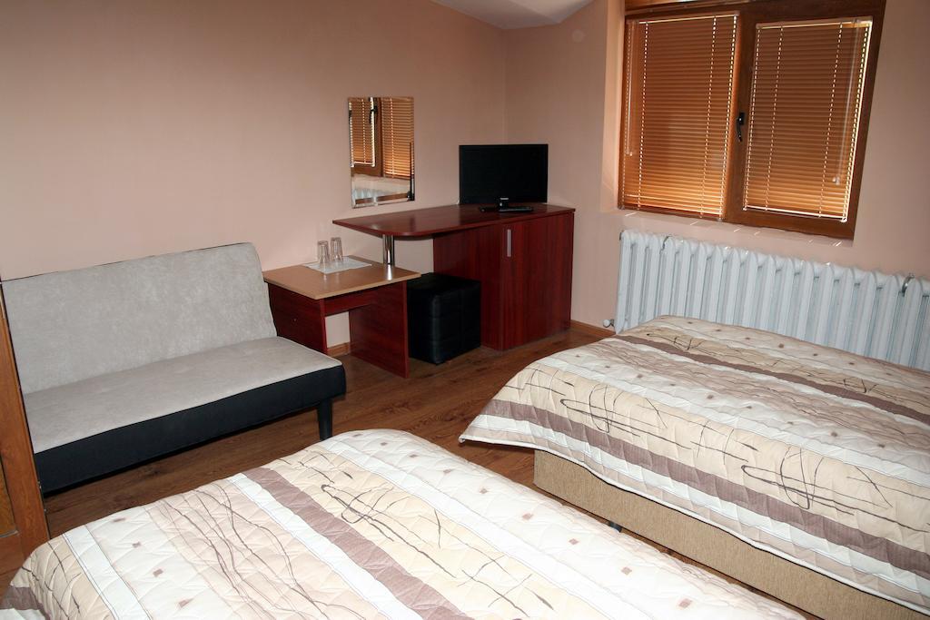 Interrum Hotel Razgrad Luaran gambar
