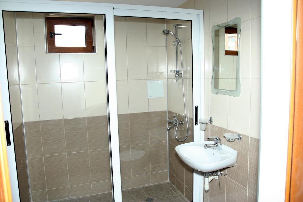 Interrum Hotel Razgrad Bilik gambar