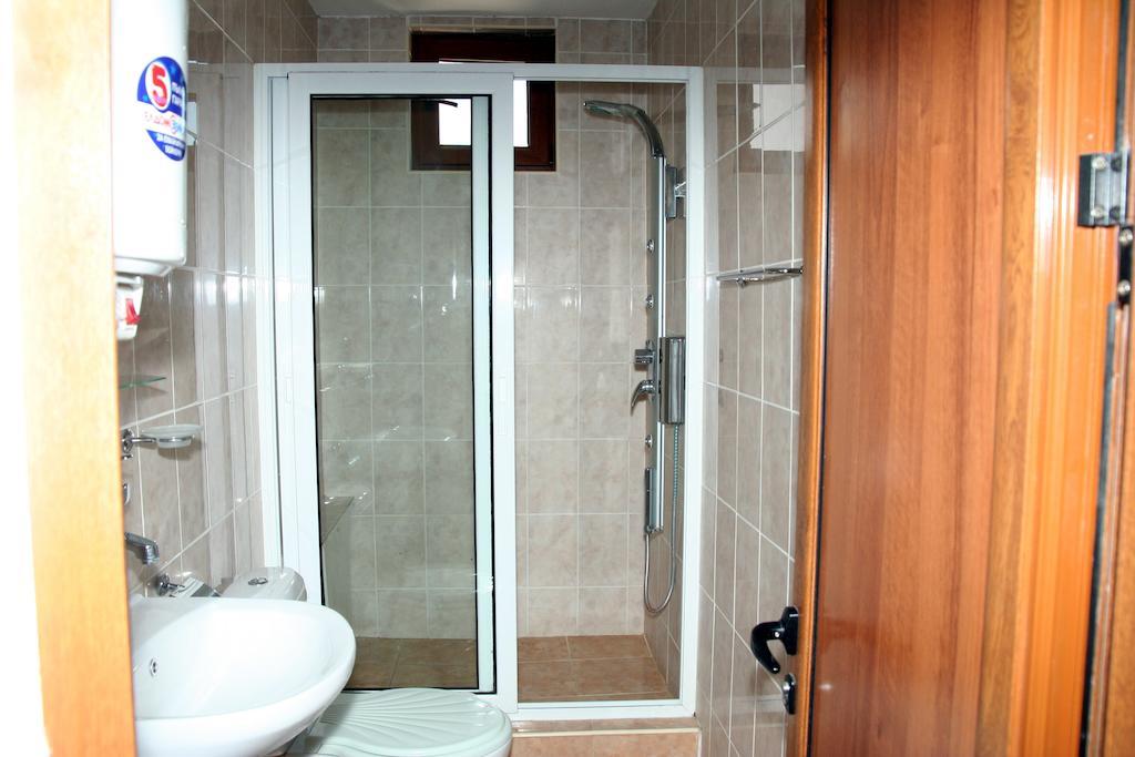 Interrum Hotel Razgrad Bilik gambar