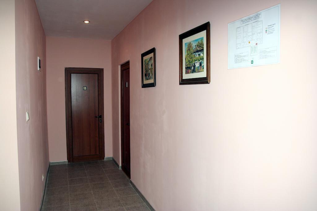 Interrum Hotel Razgrad Luaran gambar
